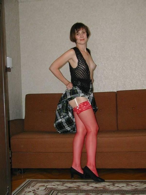 25P Wife in stockings
