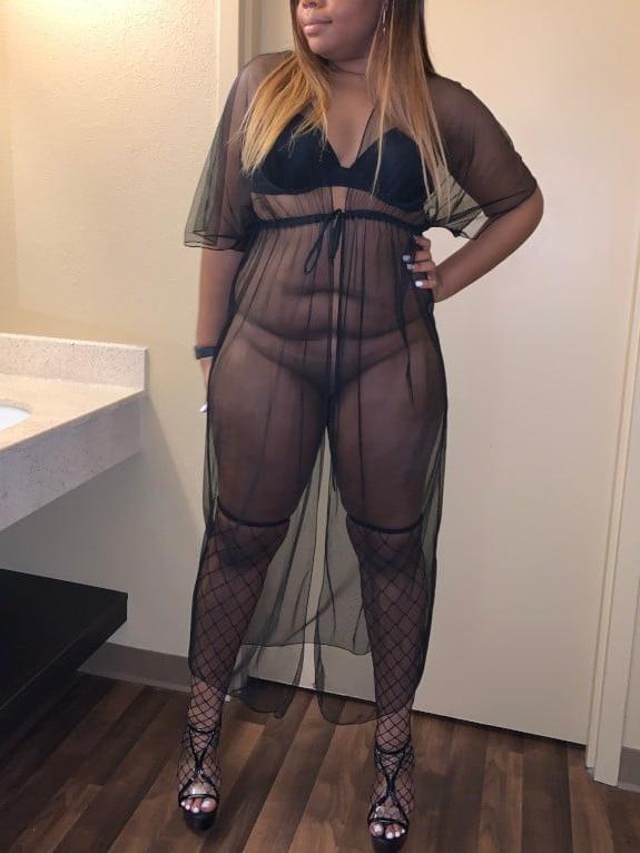 5P Slut Wife in Lingerie