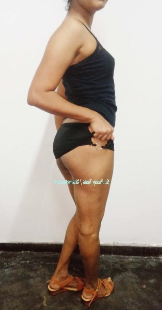 14P SL Pussy Taste - Sri Lankan Desi Wife (July Updating)