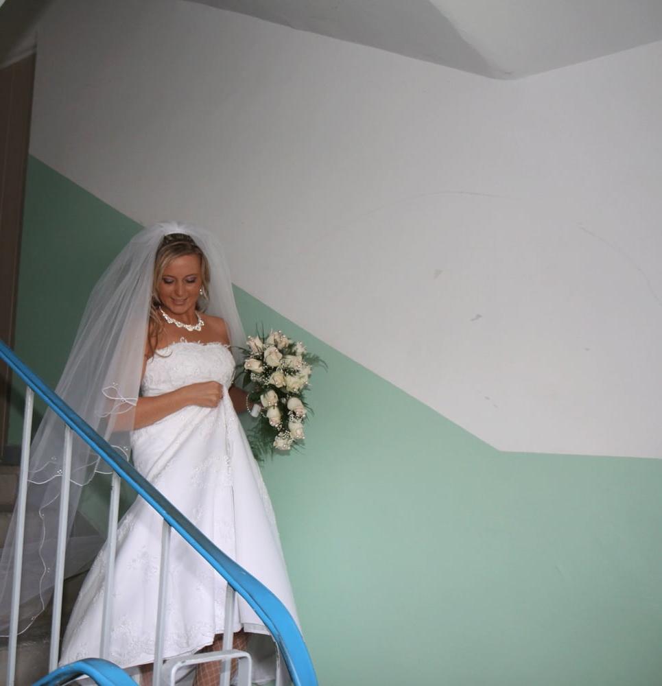 25P Euro wife or model?