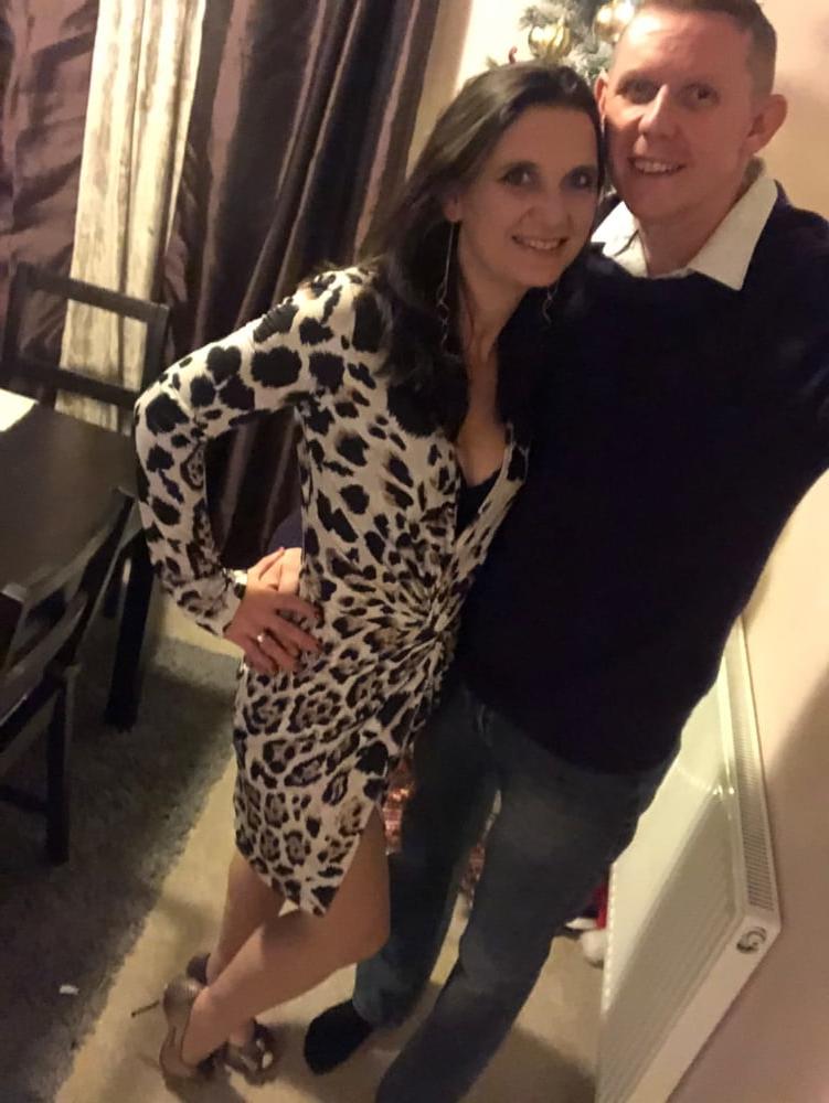 25P UK Wife N