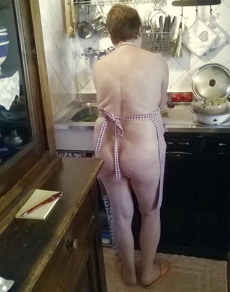 25P Rosaitaliana is a hot slut wife