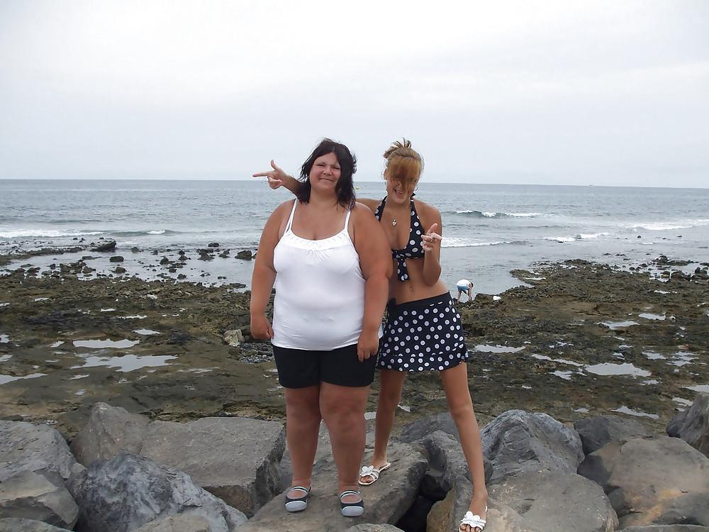 14P Mom dressed with big boobs.