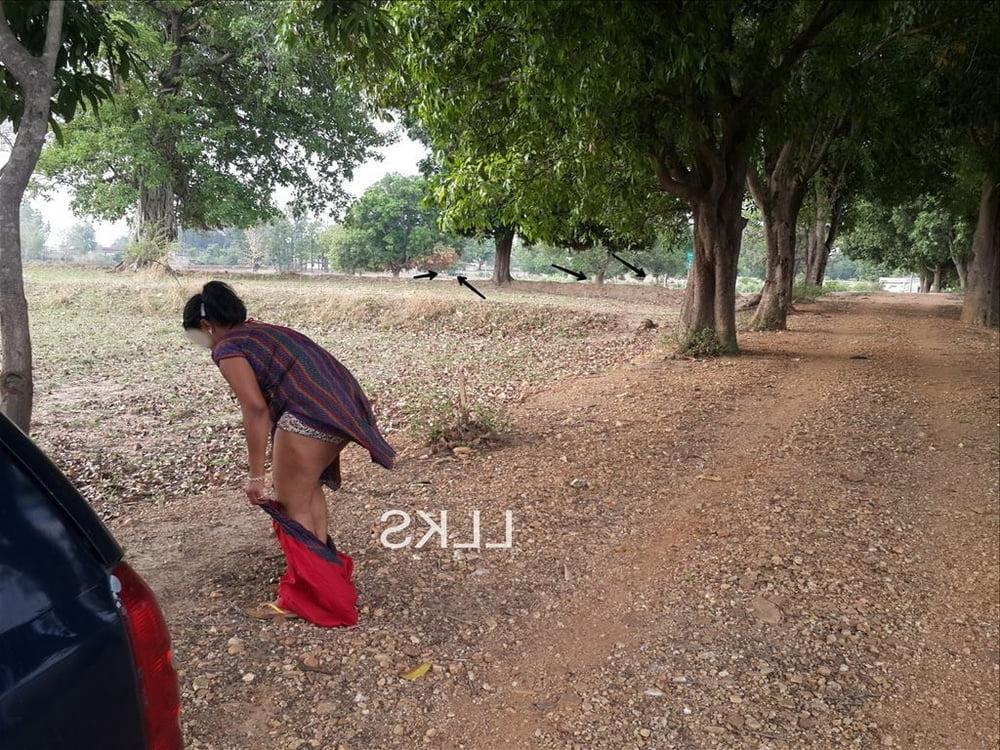 25P Policz sabina mom in garden with me