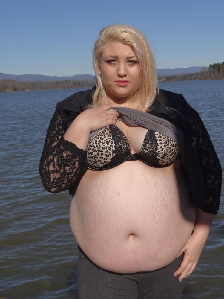 25P Beautiful American Bbw wifes