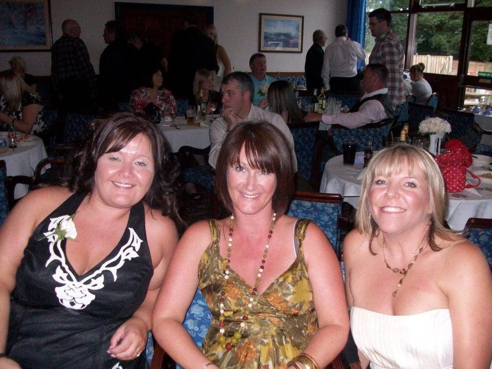 25P UK wife J