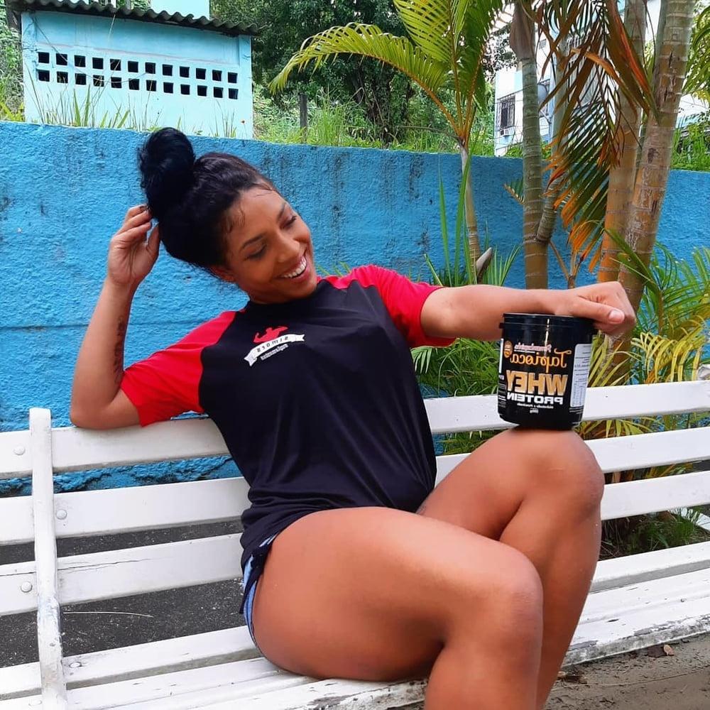 25P Nenem Hot Ebony Latina Gheto Queen
