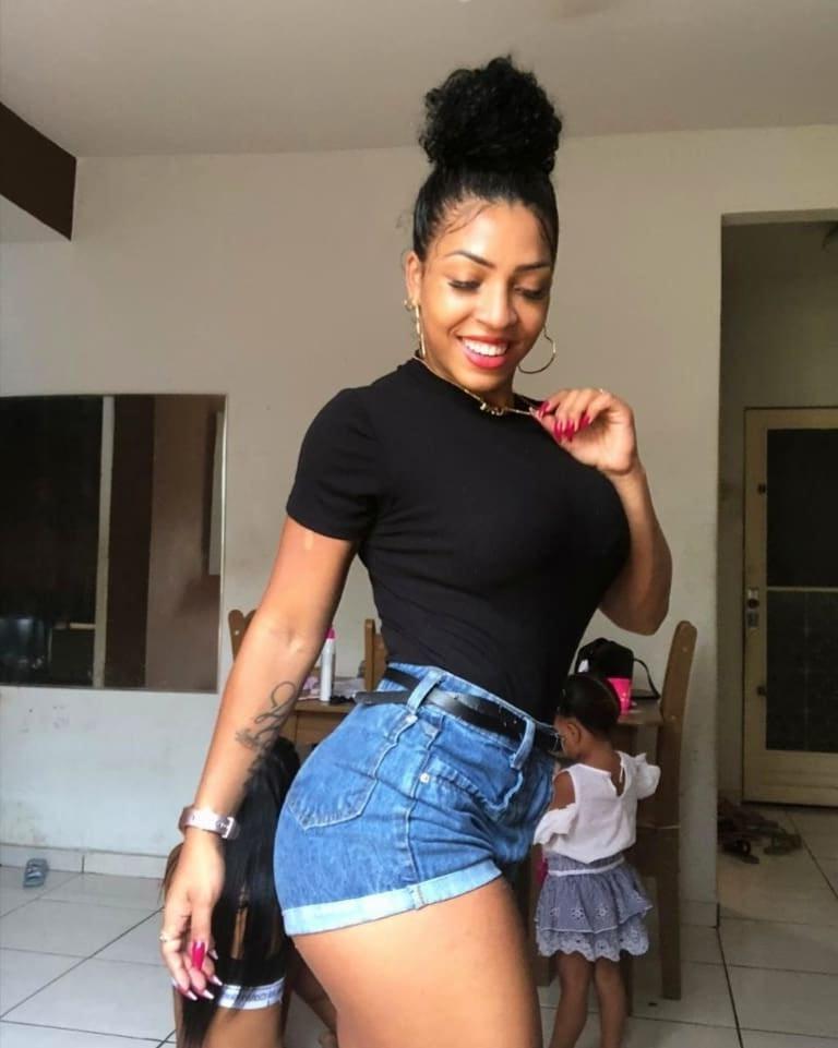 25P Nenem Hot Ebony Latina Gheto Queen
