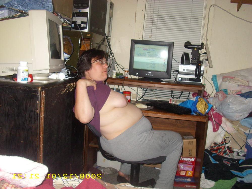 25P 5. Illinois wife is a net slut