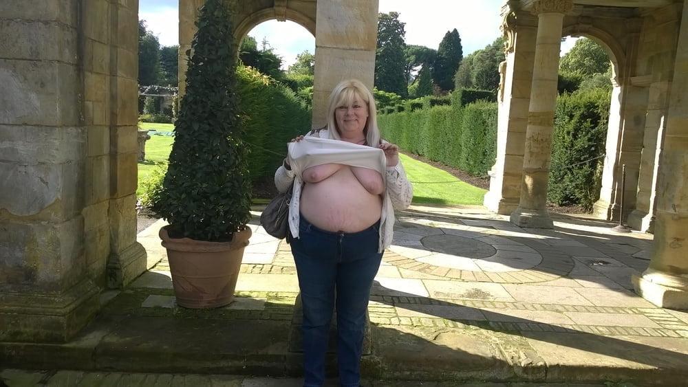 25P Nita Filthy Slag Wife from Birmingham UK