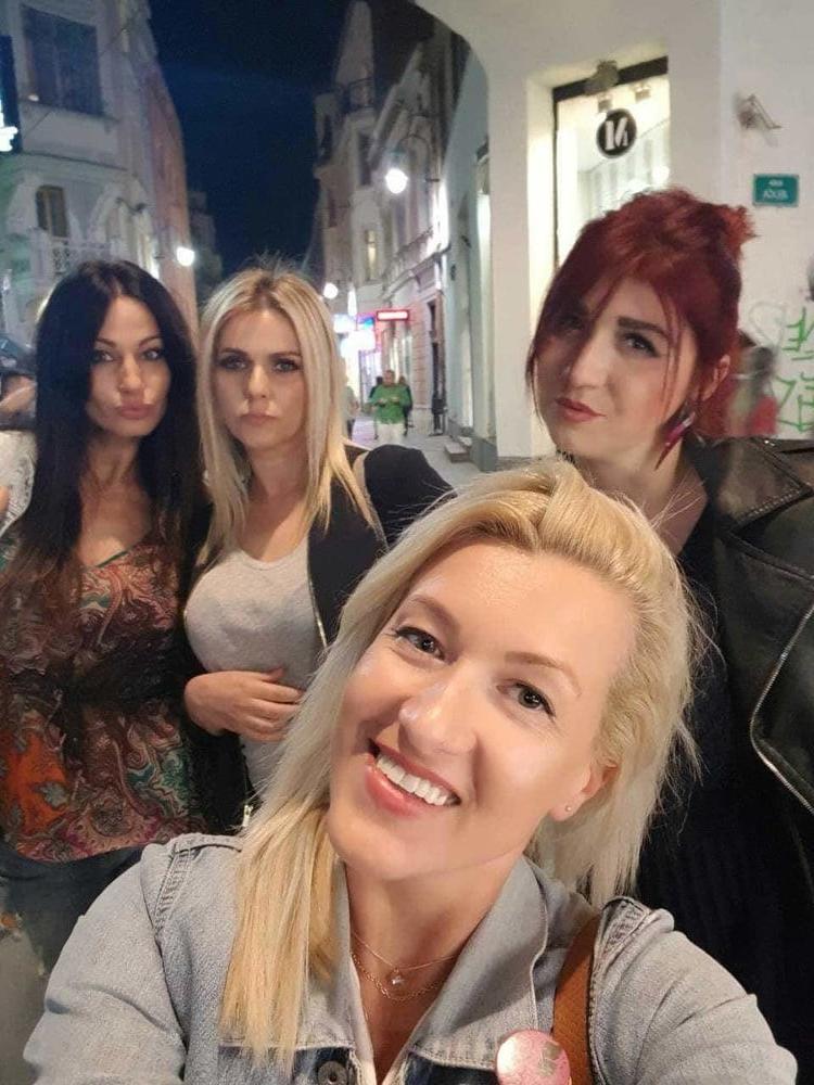 25P Drolje koje najvise vole kurac slut milf mature big ass face