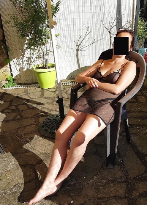 13P Eine normale Freundin im Garten...