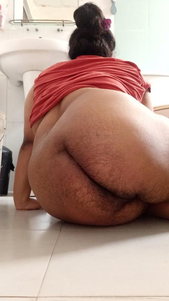 9P Thick Indian babe nudes