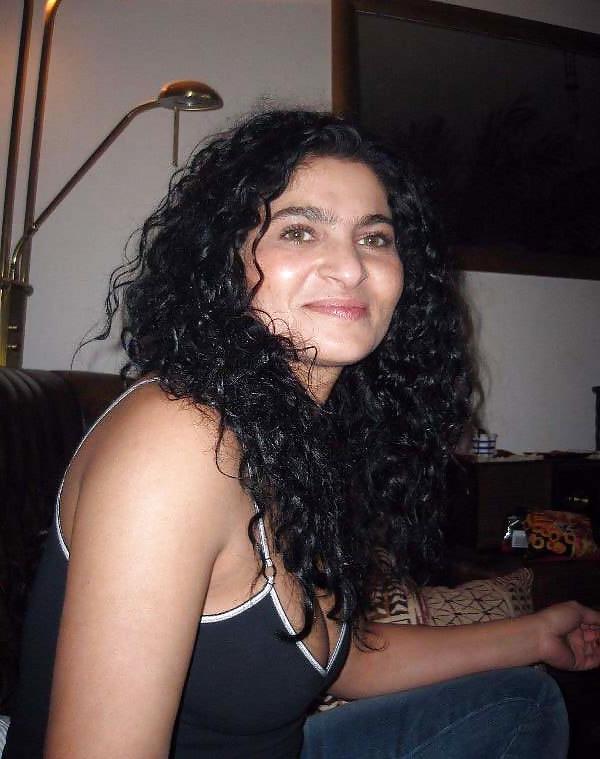 16P Sexy hot indian