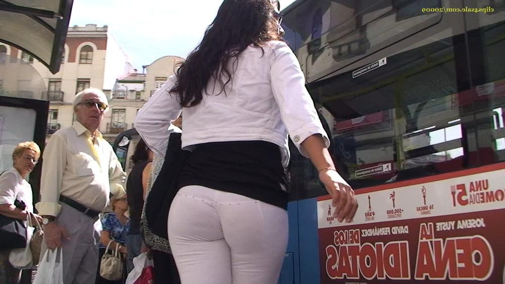 21P DELICIOUS SPANISH CANDID ASS