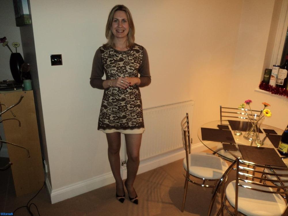 25P Sexy Blonde Amateur Wife