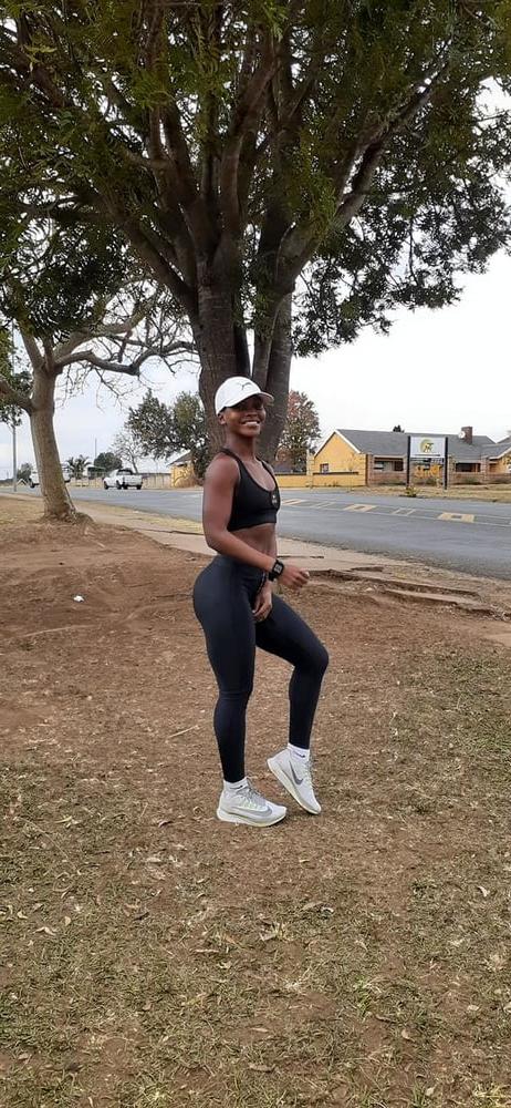 25P Ebony Spandex Cameltoes, Assess