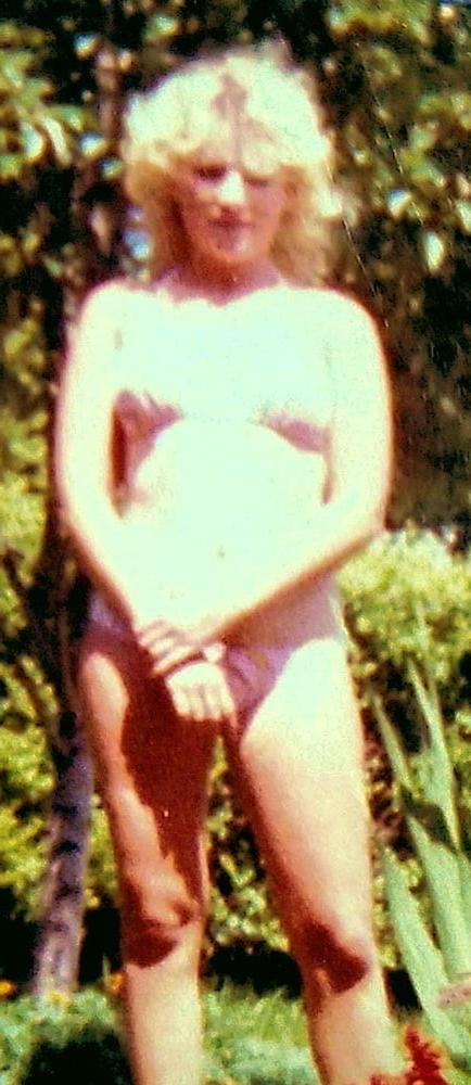 7P Ugly Pig Wife Chris not nude