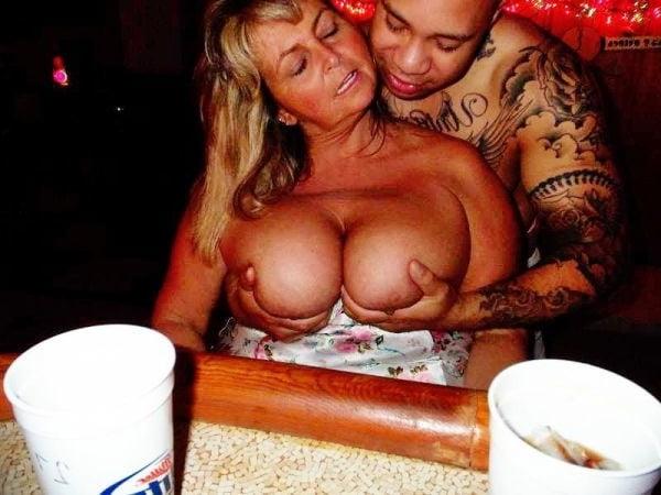 25P US wife C