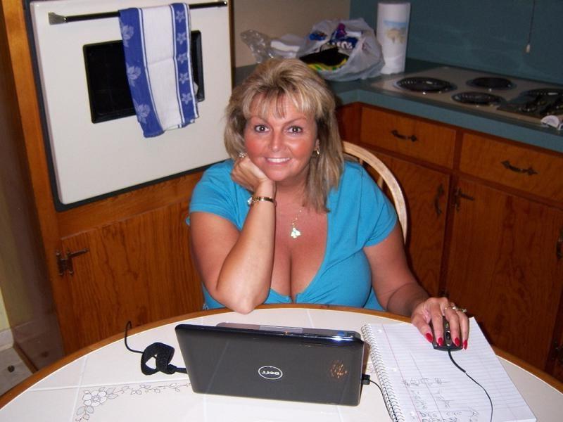 25P US wife C