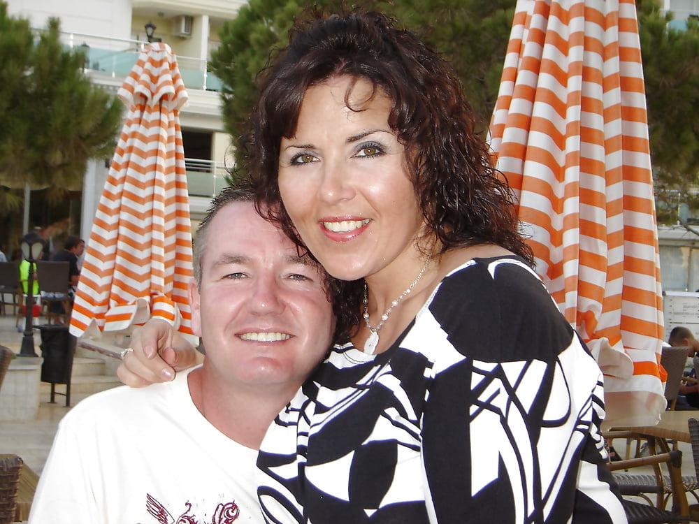 25P UK wife R