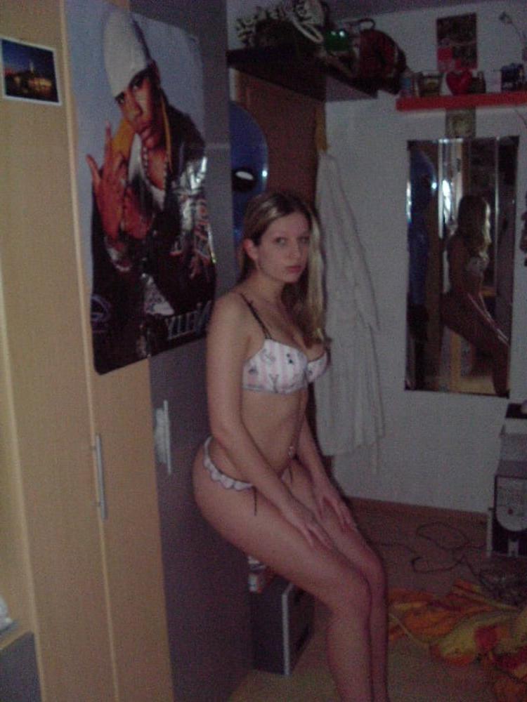 25P amateur wife 110