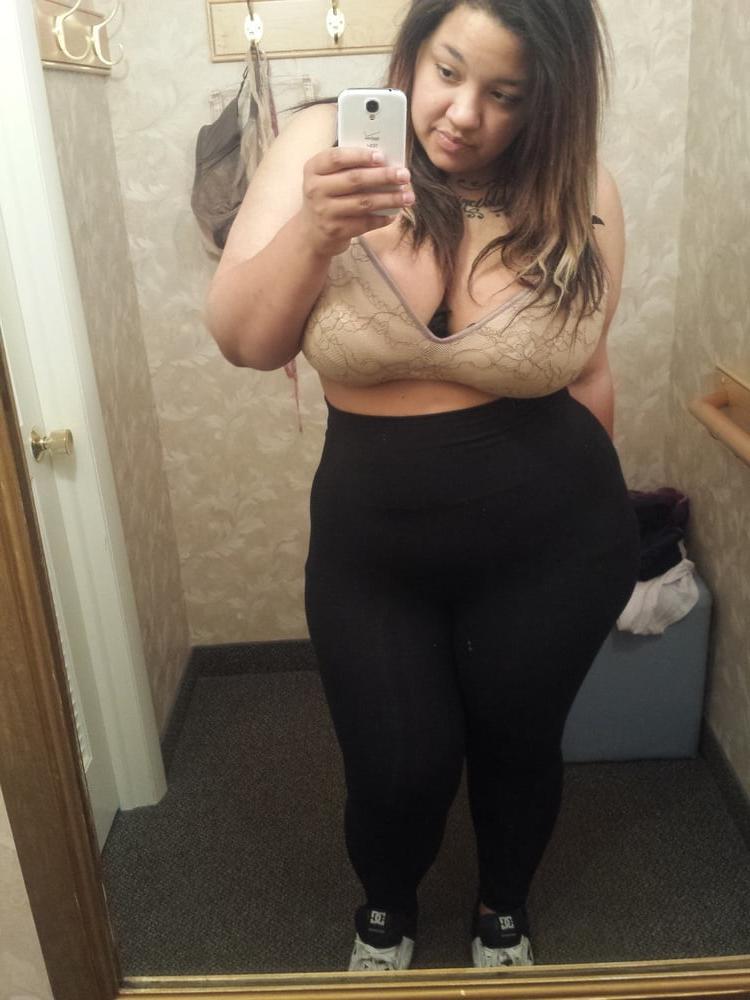25P Bbw Sexy wife Big ass