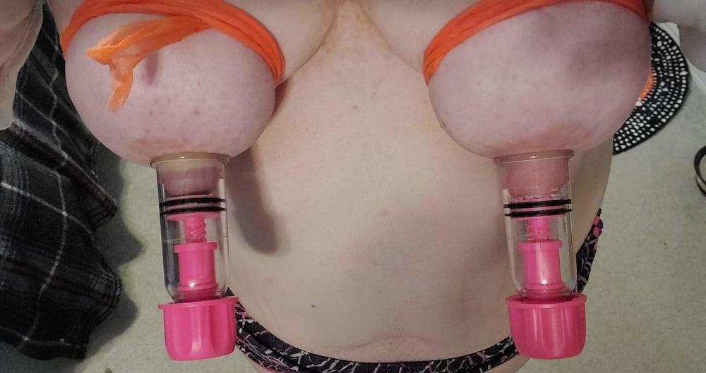 15P Girlfriend tit bondage