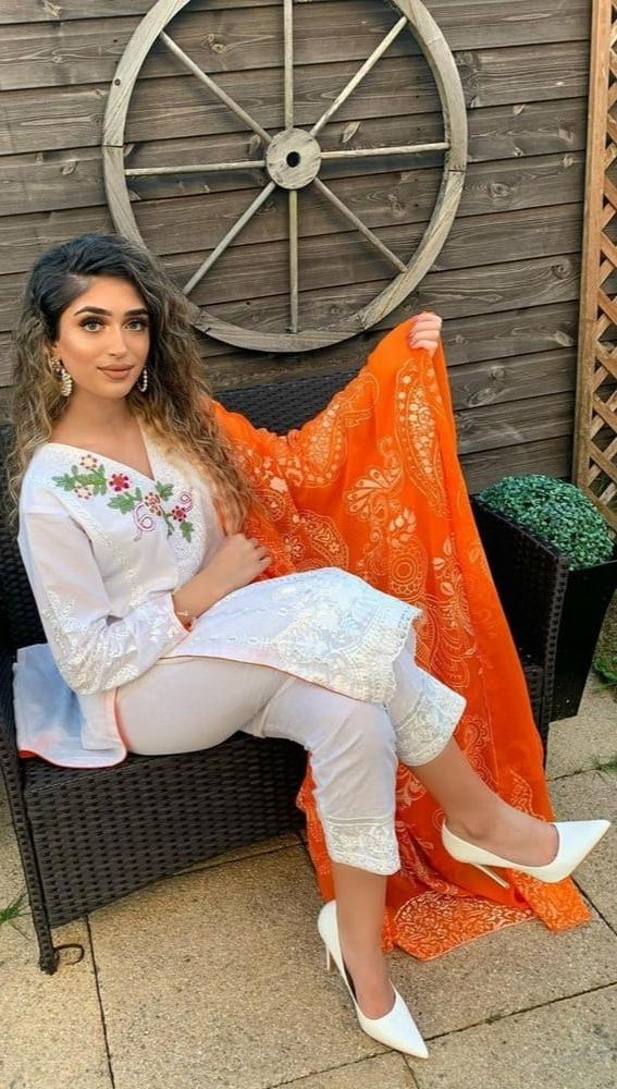 25P Paki Indian bengali hijabi and bollywood fakes collection