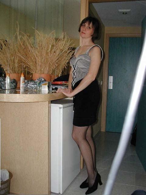 17P UK Wife J