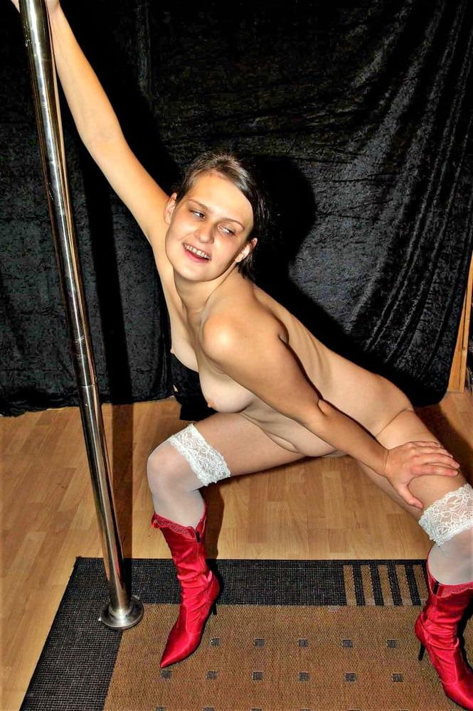 25P Katrin-Red Boots