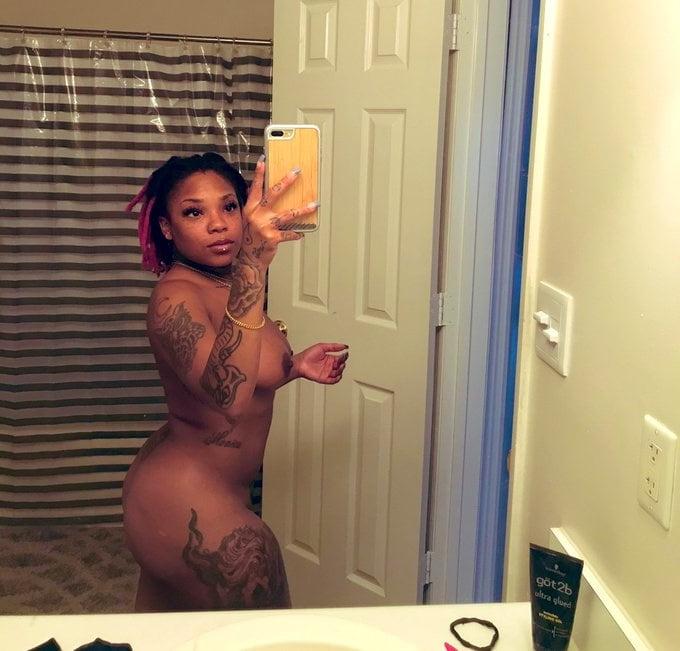 18P Big Ass Ebony