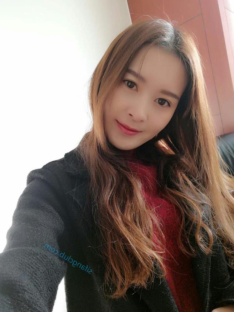 25P Exposed Chinese Wife Part 1