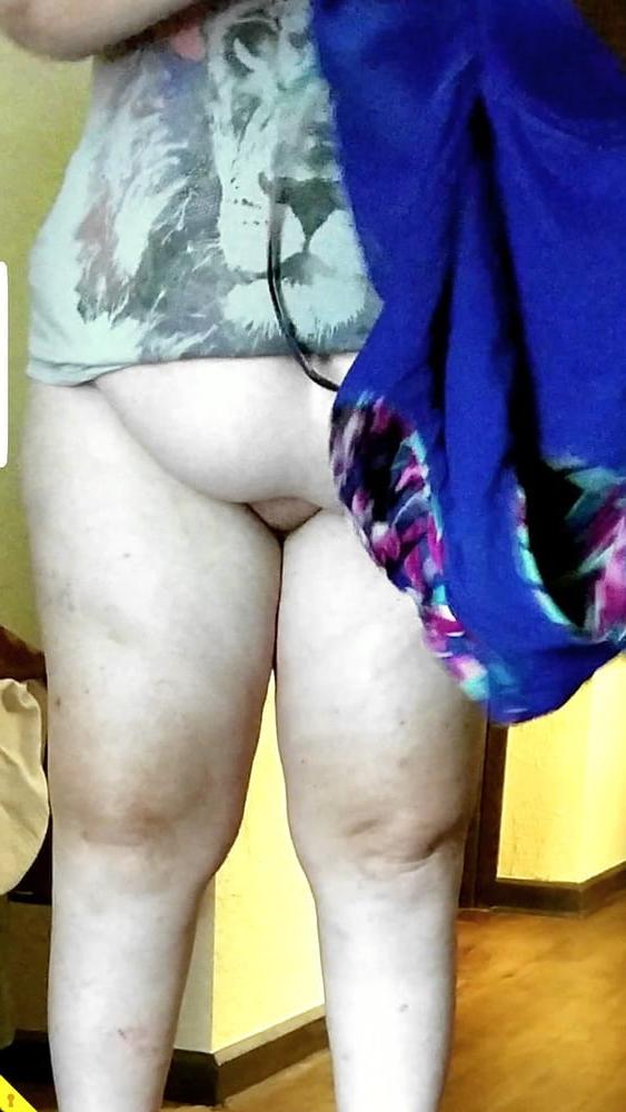 23P Ugly Pig Wife Chris in Florida