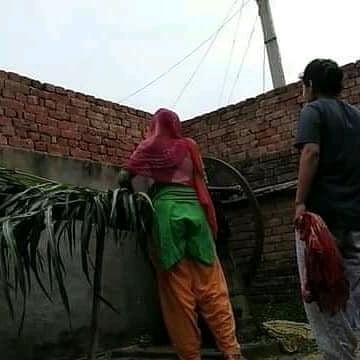25P Desi ass crack
