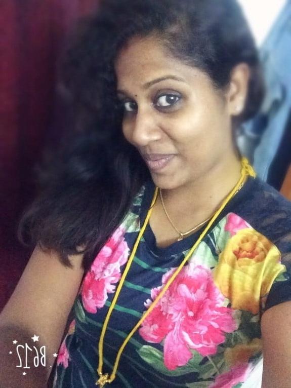 10P Trichy hot girl dharsini private images with husband leaked