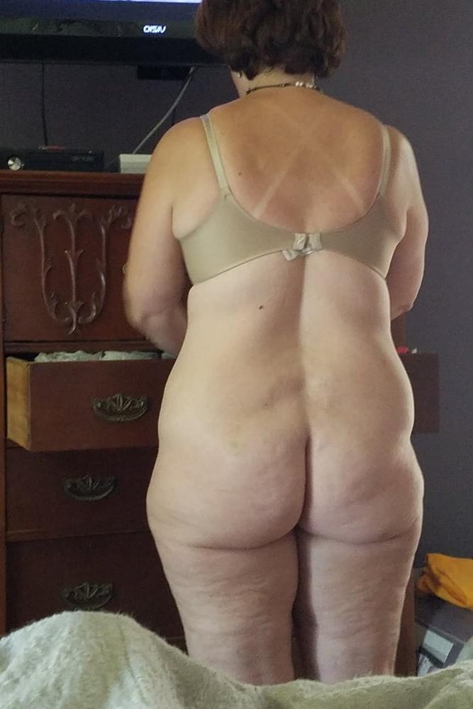 7P BBW Wife Dressing