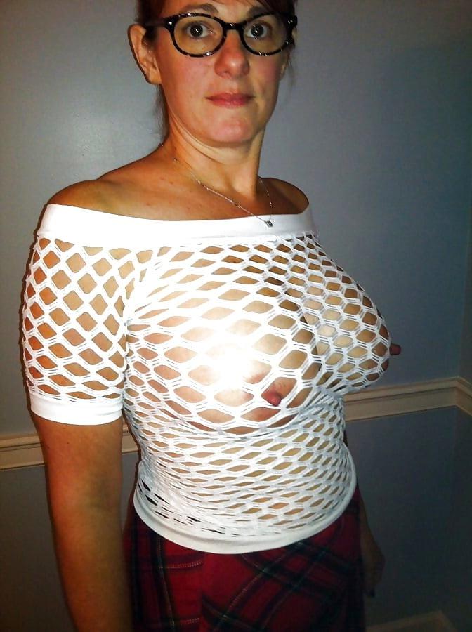 25P Huge Tits Big Ass &amp; Hairy Cunt On Sexy Nerdy MILF Lauren