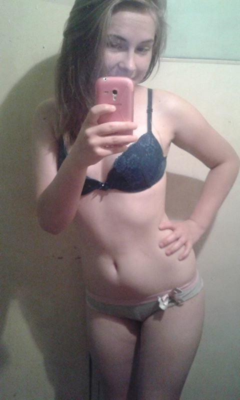 25P My wife whore (Harness,High Heels,spandex) Comment