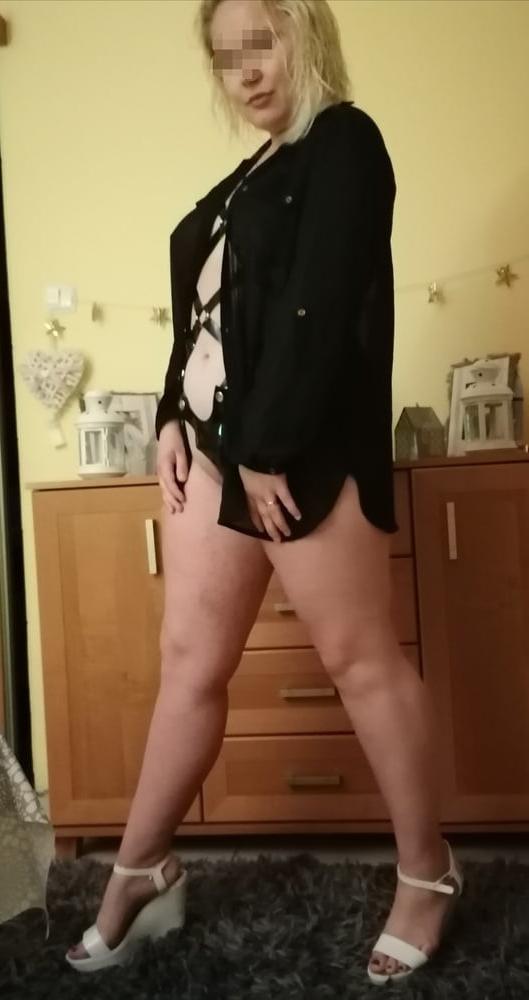 25P My wife whore (Harness,High Heels,spandex) Comment