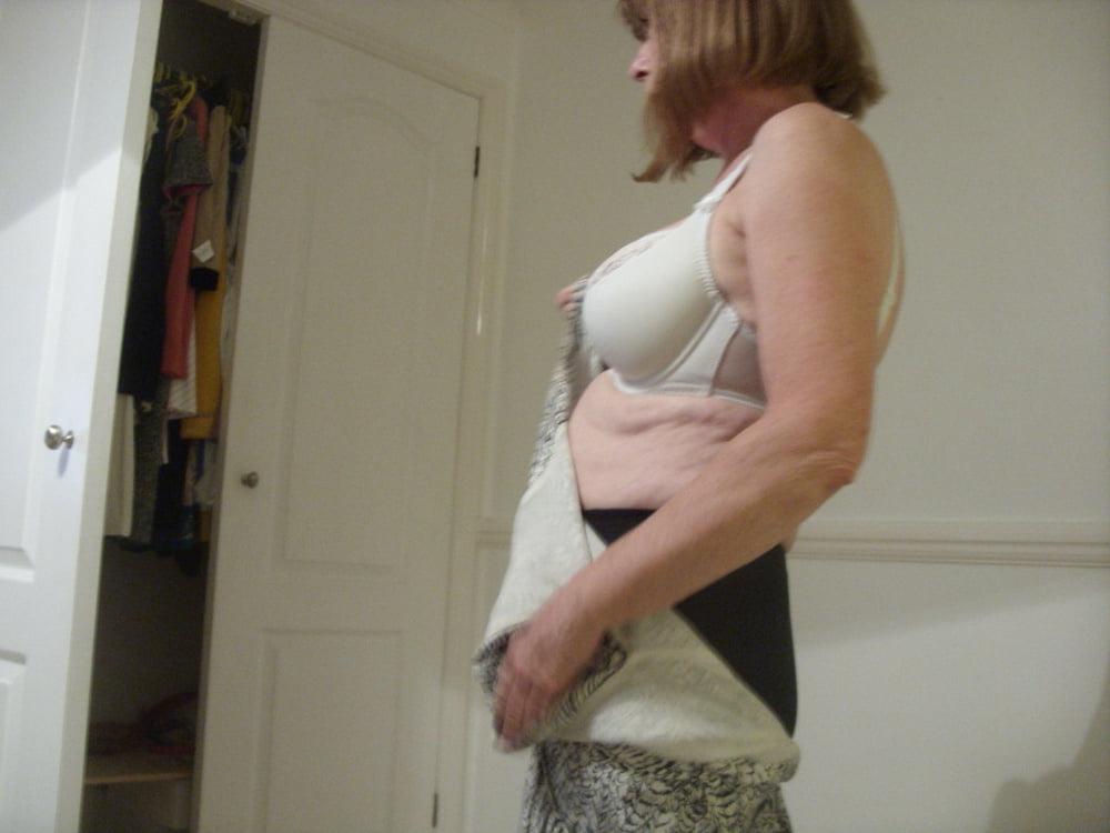 25P 5.English mature wife exposed