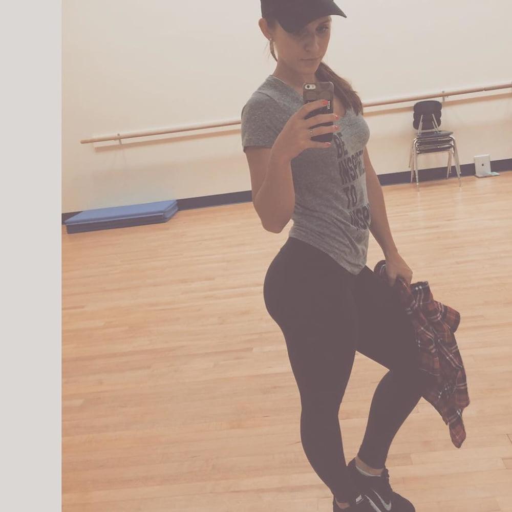 25P Fitness Bitch wit a big ass Rebecca