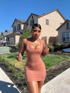 21P Petite Vs Thick