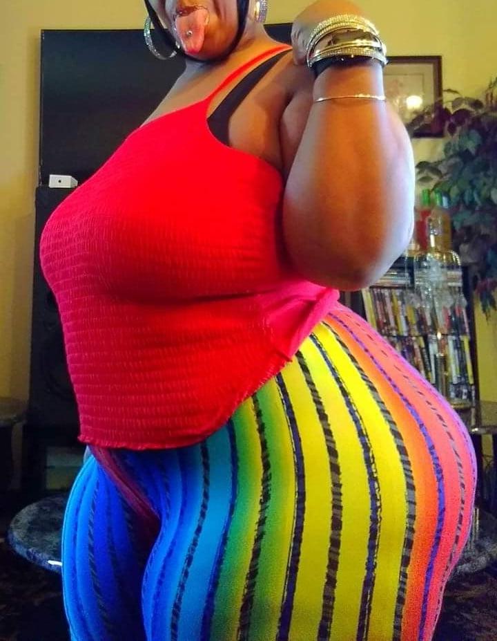 19P Atl bbw rainbow ass!
