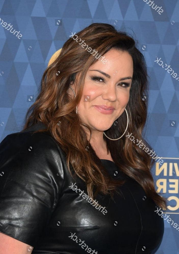 18P American Housewife: Katy Mixon