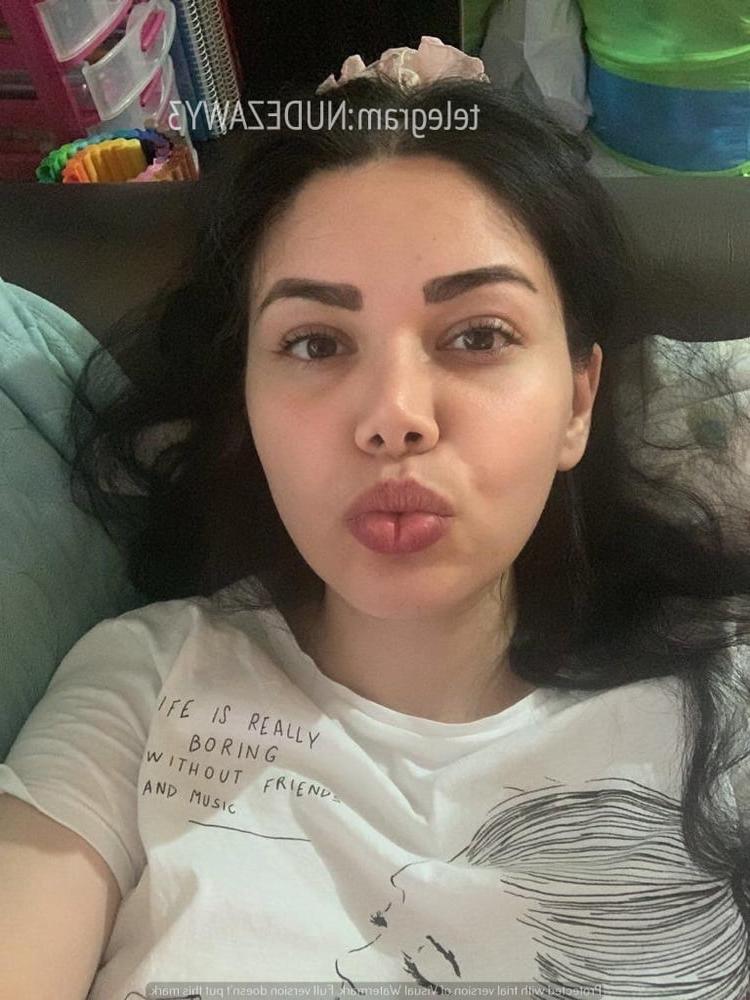 9P hot egyptian arab pretty slut pink nipples