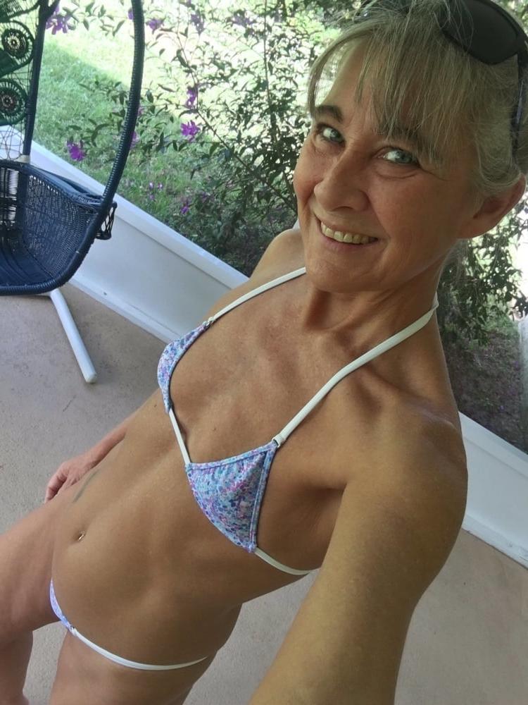25P Naughty Cougars And Moms Mix #2 - Crazy Greg
