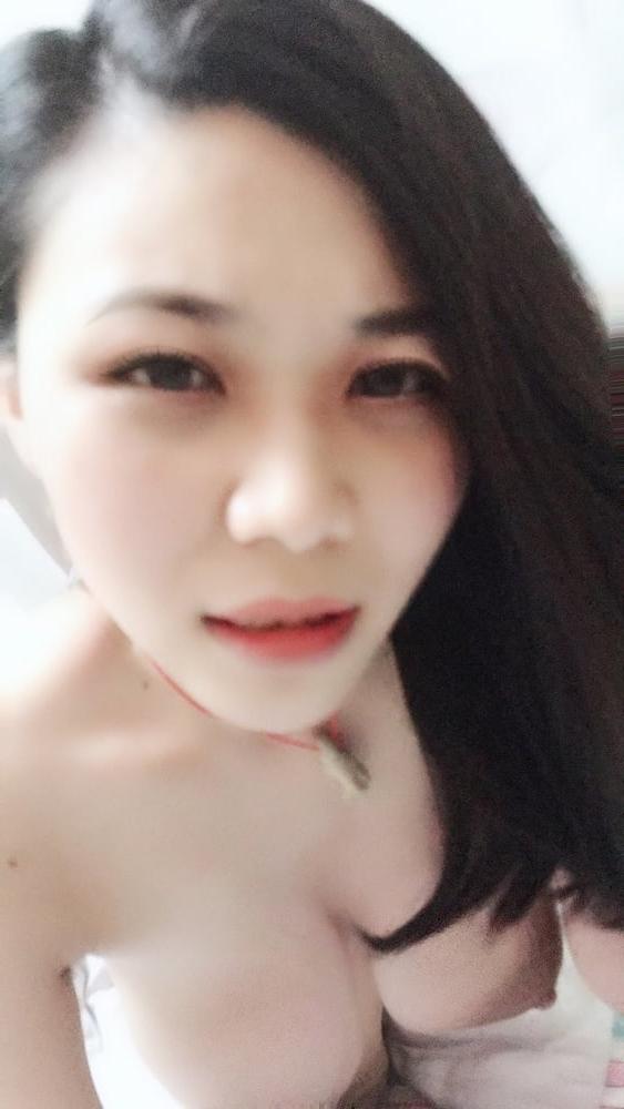 25P Hot sexy Chinese wife after married cheating on her husband