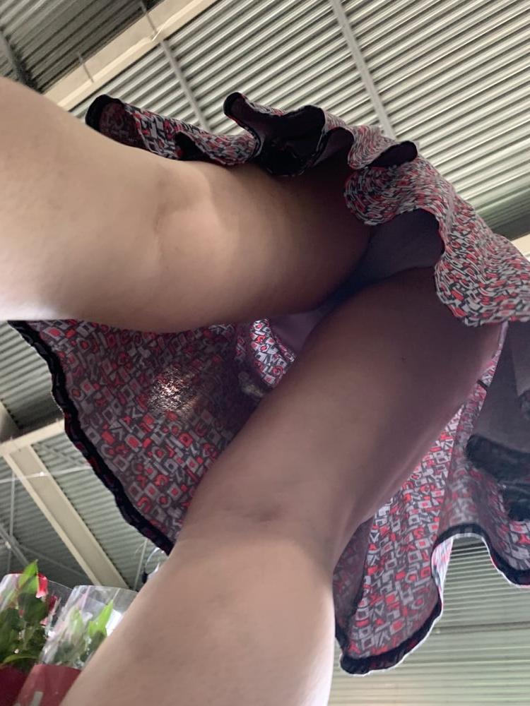 19P Upskirt granny in garden