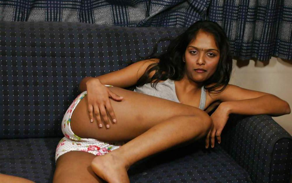 11P Indian girl striptease part 5